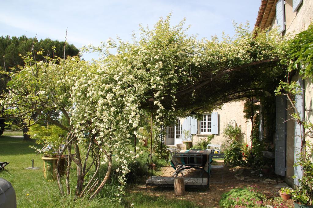 Le Mas Des Pins Mane  Exterior foto